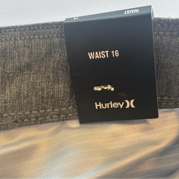 HURLEY Boys Black Striped Swim Shorts Board Shorts Size 16 28” Inseam 9” NWT - Picture 8 of 15